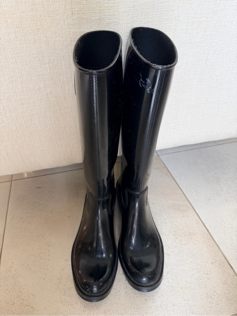 Gucci Black Women's Tall Rain Boots - Sleek Waterproof Style